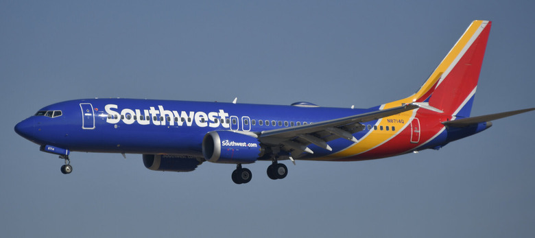 Southwest Airlines CEO tests positive for COVID-19