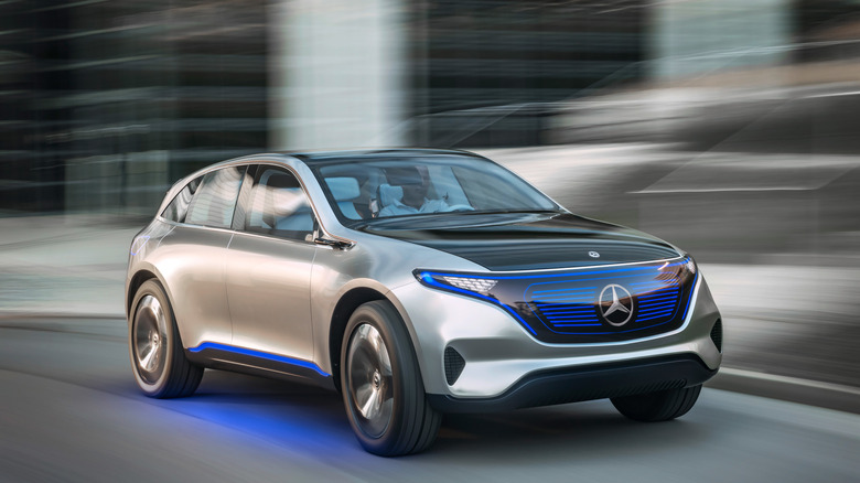 mercedes-generation-eq-1