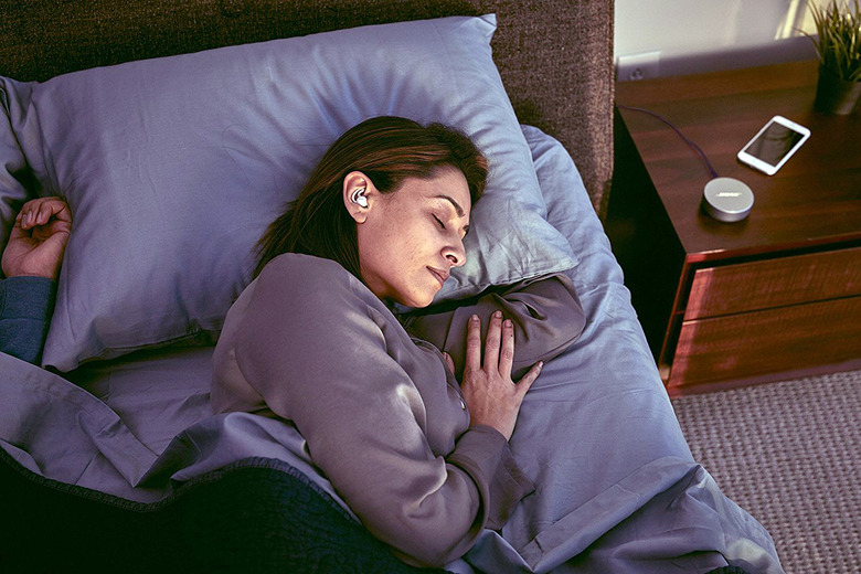 bose-sleepbuds-bed-pillow