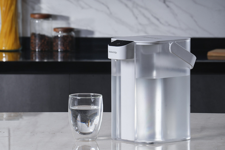 Waterdrop Electric Water Filter Pitcher ED01W
