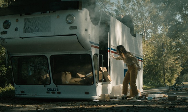 Brynn (Kaitlyn Dever) in No One Will Save You.