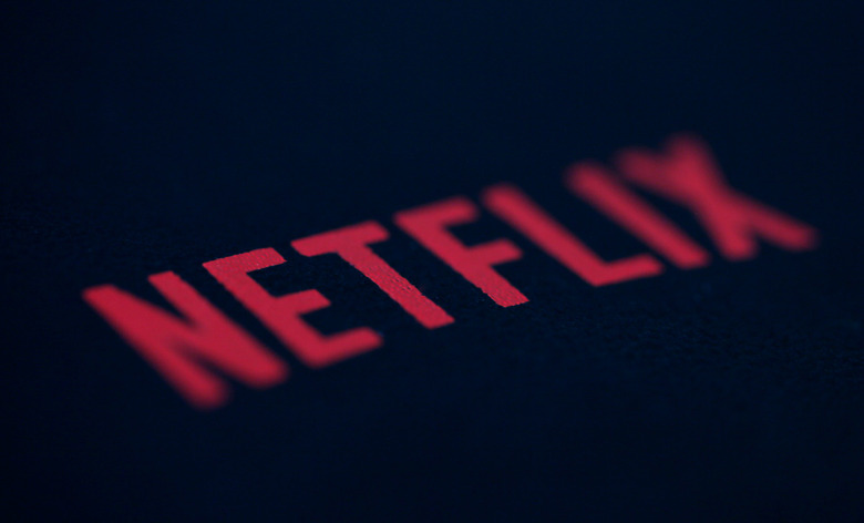netflix-sign-1