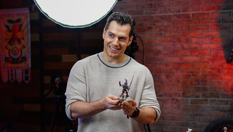 Henry Cavill will star in Amazon's Warhammer 40,000 franchise.