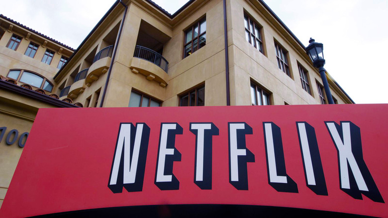 netflix-sign