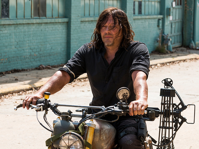 the-walking-dead-episode-801-daryl-reedus-pre-800x600