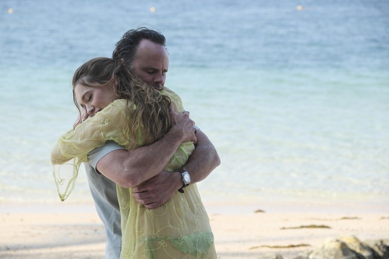 Walton Goggins and Aimee Lou Wood in The White Lotus