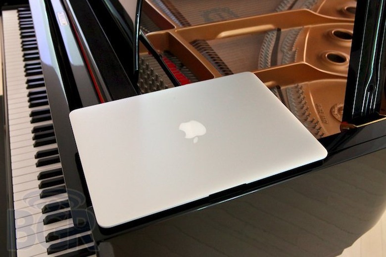 macbook-air-review-6110727164427