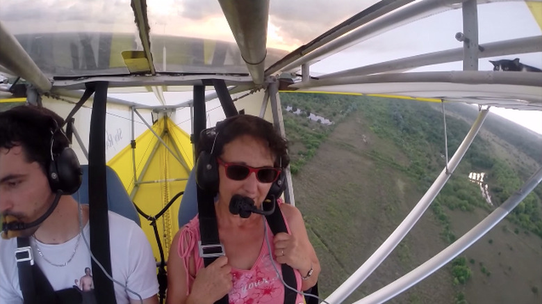 funny-cat-video-youtube-flying-cat