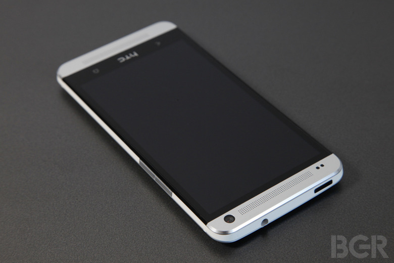bgr-htc-one-review-top