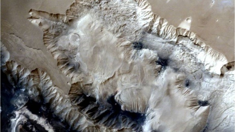 OphirChasmapic1