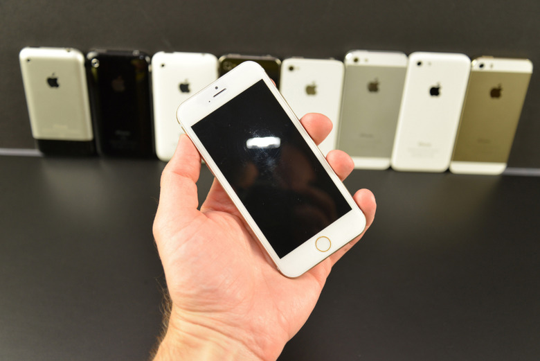 Apple-iPhone-6-Mockup-44