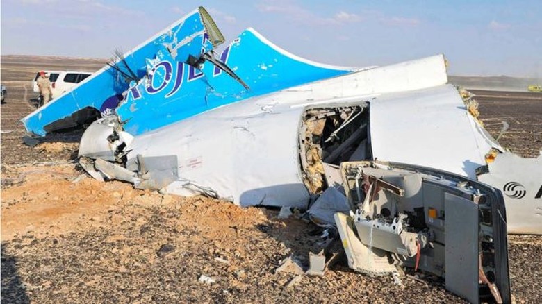 isis-metrojet-bomb