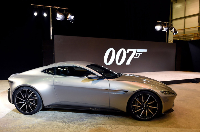 aston-martin-db10-james-bond-spectre-car