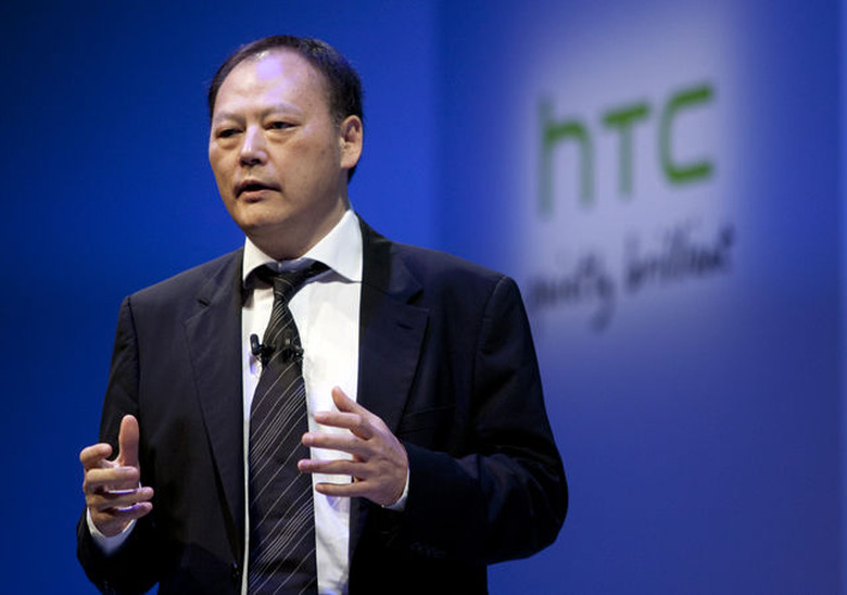 htc-sign-peter-chou