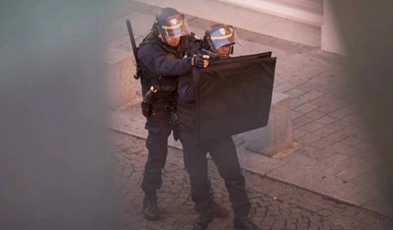 police-raid-paris
