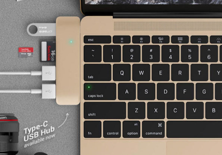 satechi-usb-c-macbook-dock