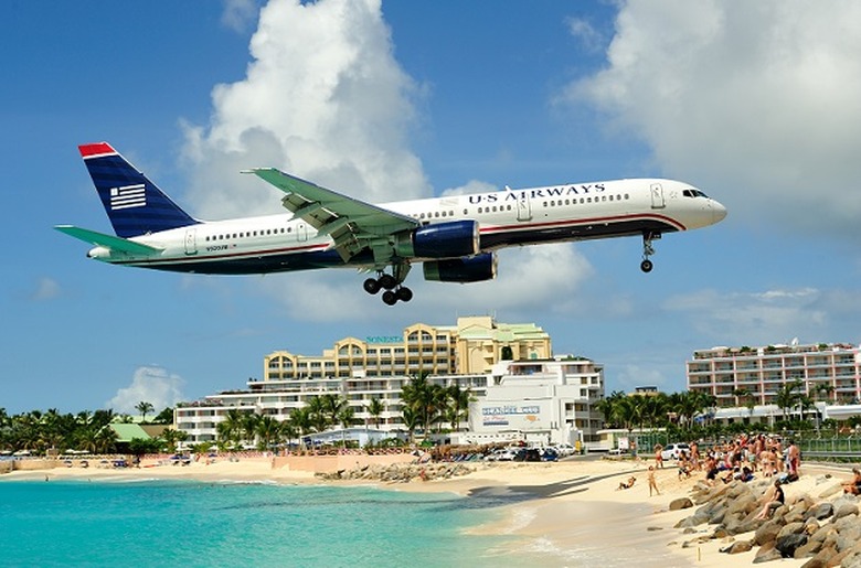 Princess_juliana_international_airport_approach