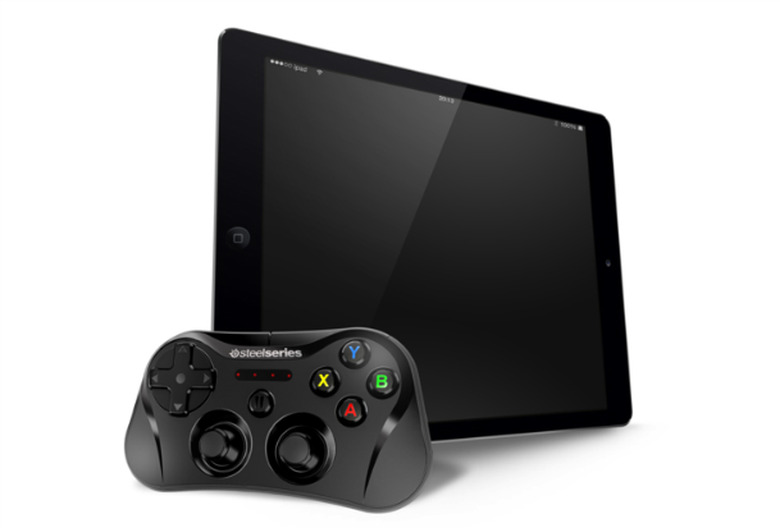 steelseries-stratus-wireless-controller-ios-7
