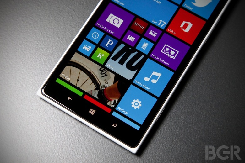 BGR-Nokia-Lumia-1520-4