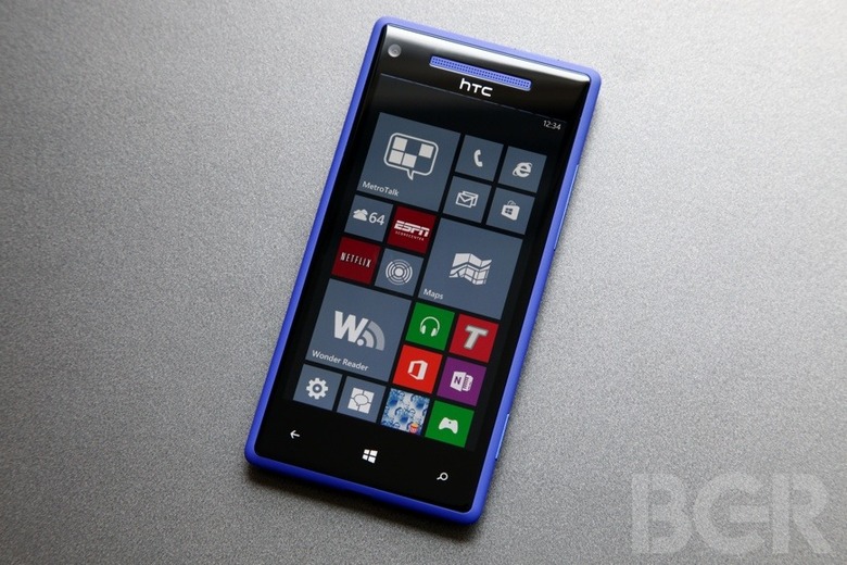 BGR-HTC-Windows-Phone-8X-2