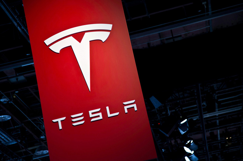 tesla-sign-red