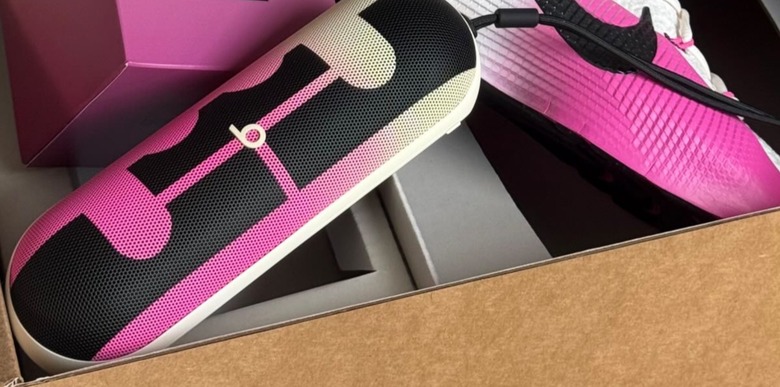 Exclusive LeBron James Beats Pill edition