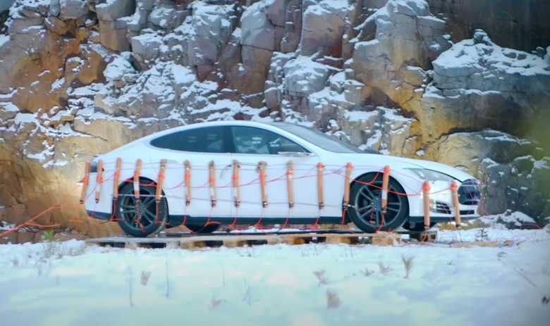 A screenshot from viral Tesla Model S explosion video