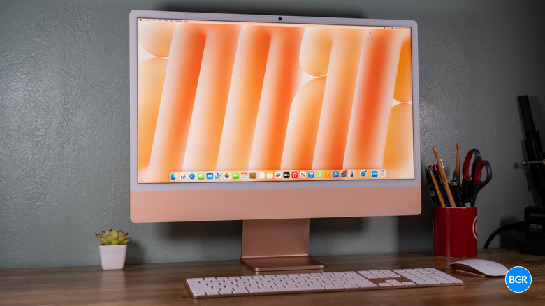 Apple iMac (2024) with a keyboard and mouse.