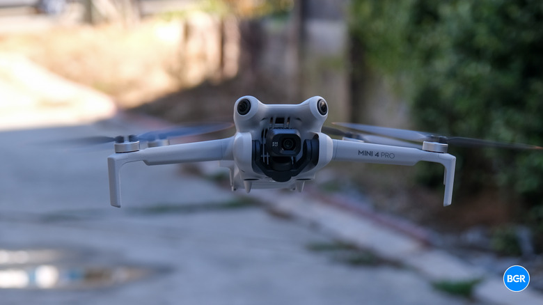 DJI Mini 4 Pro In Air