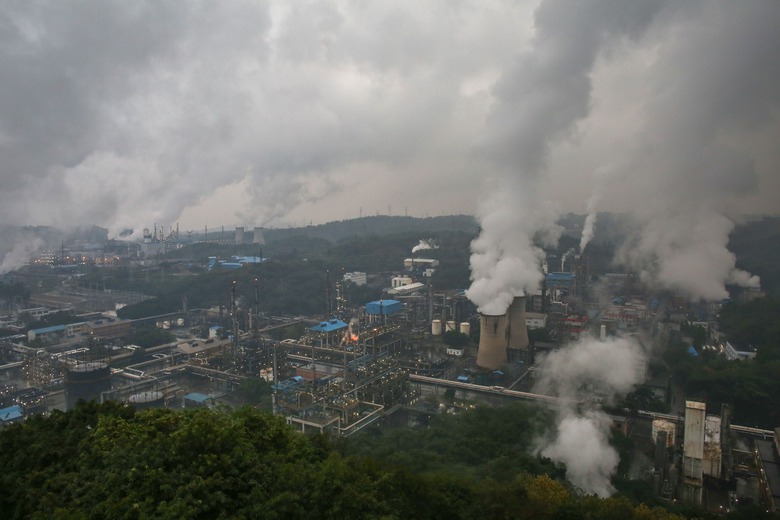 Industrial air pollution, China - 15 Nov 2014