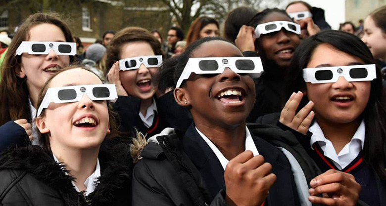 solar-eclipse-glasses