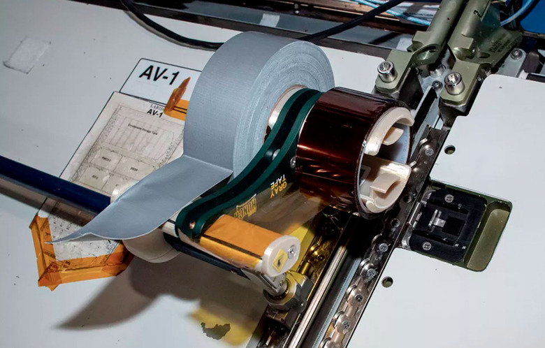 iss tape dispenser
