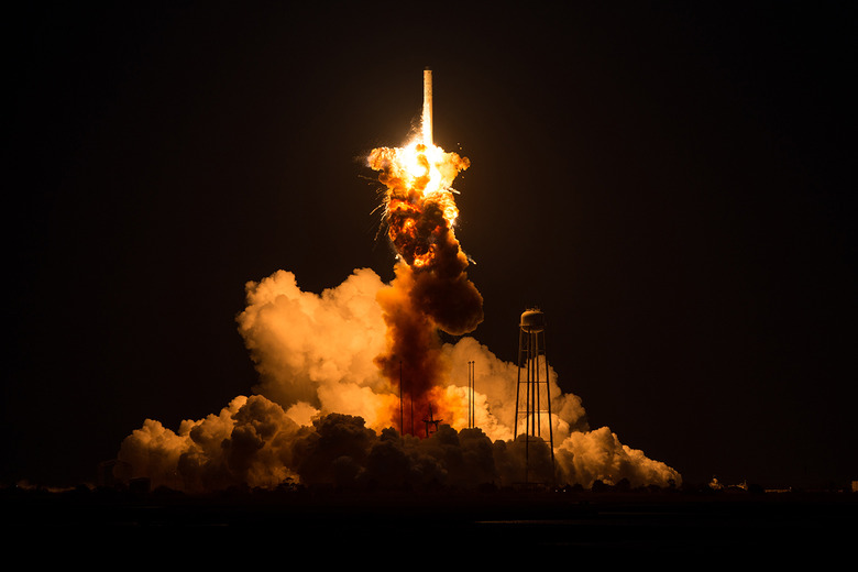 rocket-launch-explosion