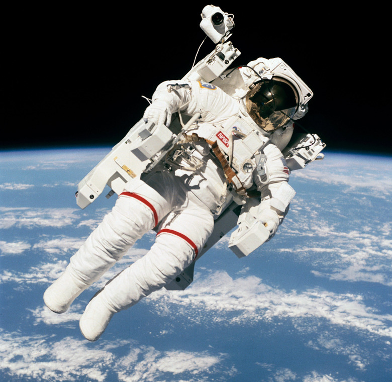 NASA first untethered spacewalk