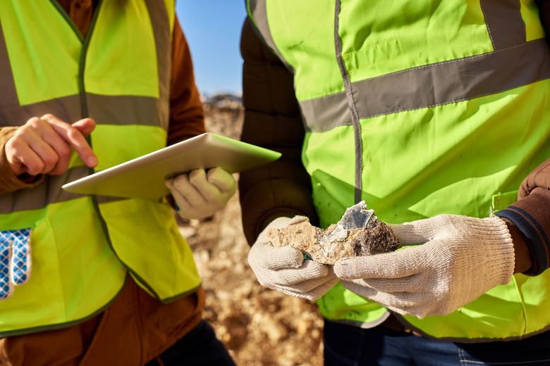 industrial workers inspected minerals