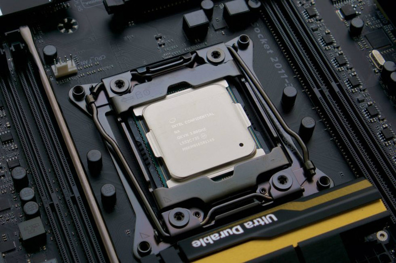 intel-core-i7-6950x-10-core-processor