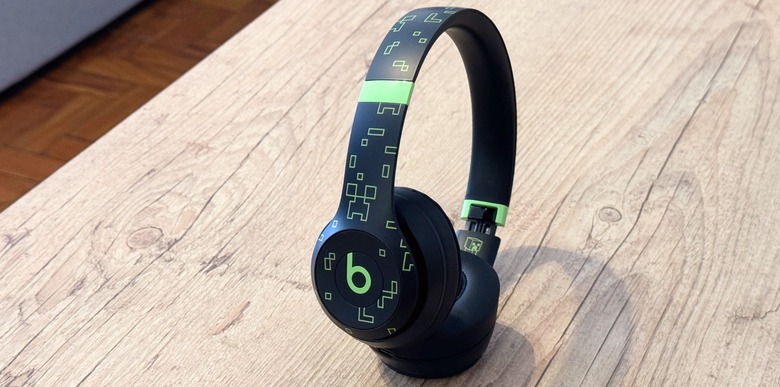 Beats Solo 4 features