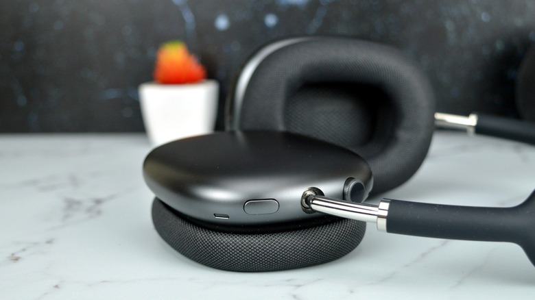 AirPods Max Wireless Noise Cancelling Headphones