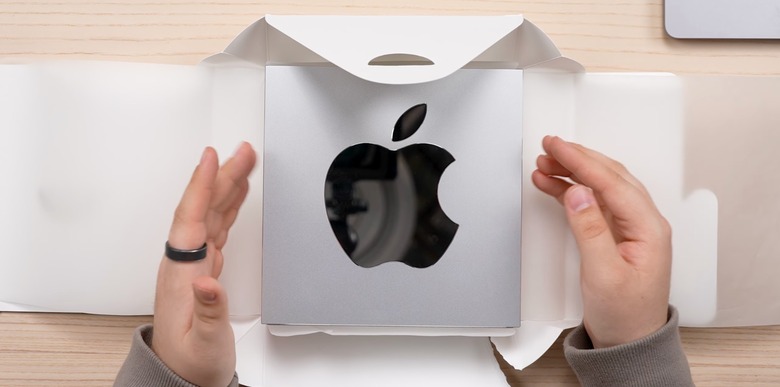 apple-product-10-year-service-award-bgr-1