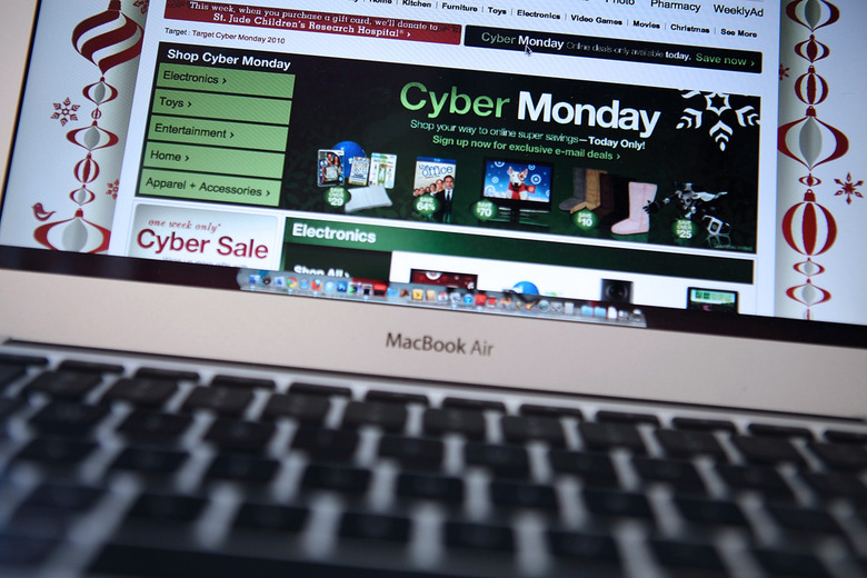 cyber-monday-sign