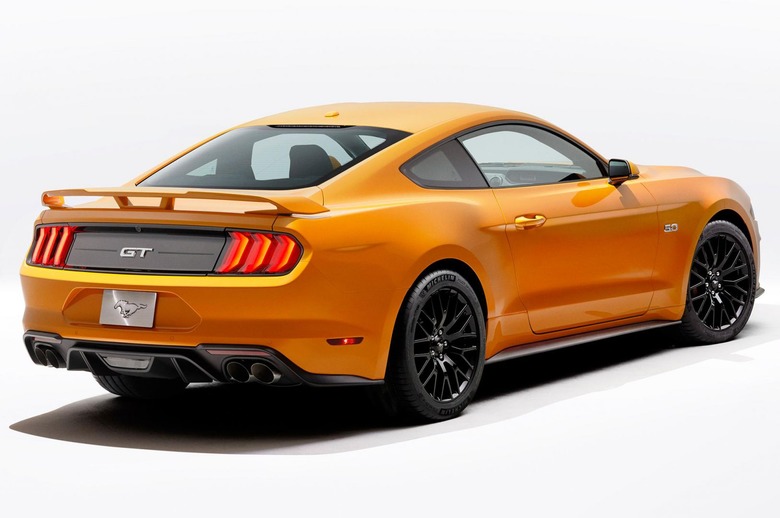 ford-mustang-gt-2018-nf14455