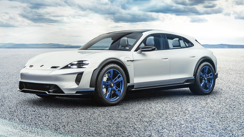 porsche_mission_e_cross_turismo