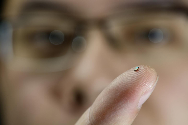 tiny-temperature-sensor-tue