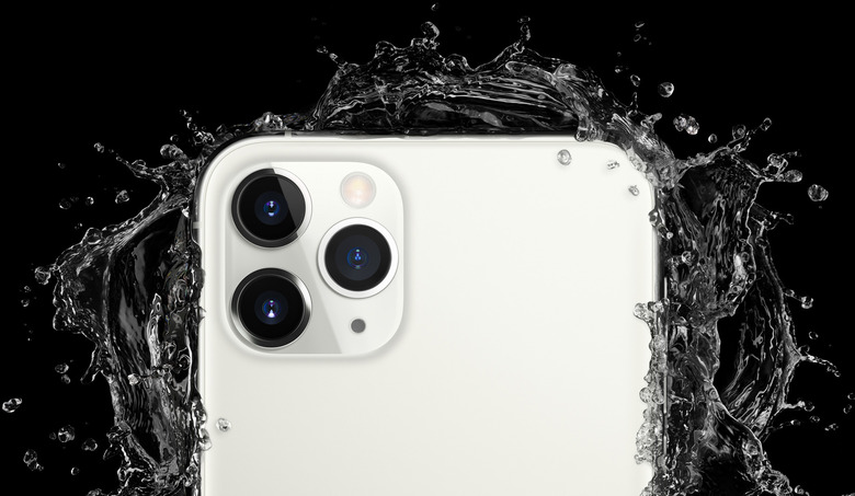 iphone-11-pro-white-water