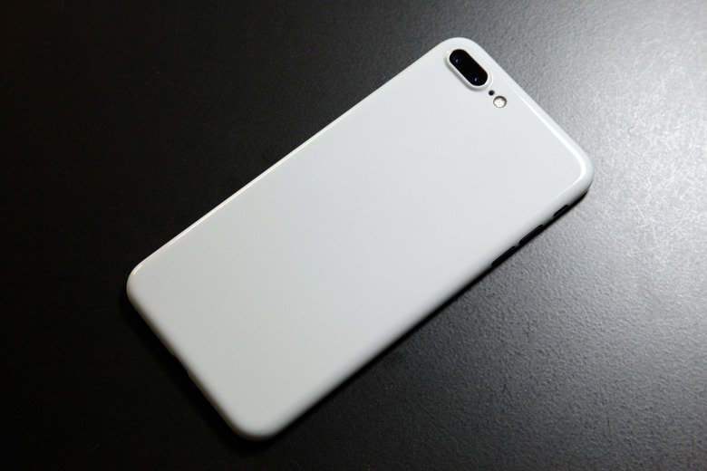 jet-white-iphone-7-plus