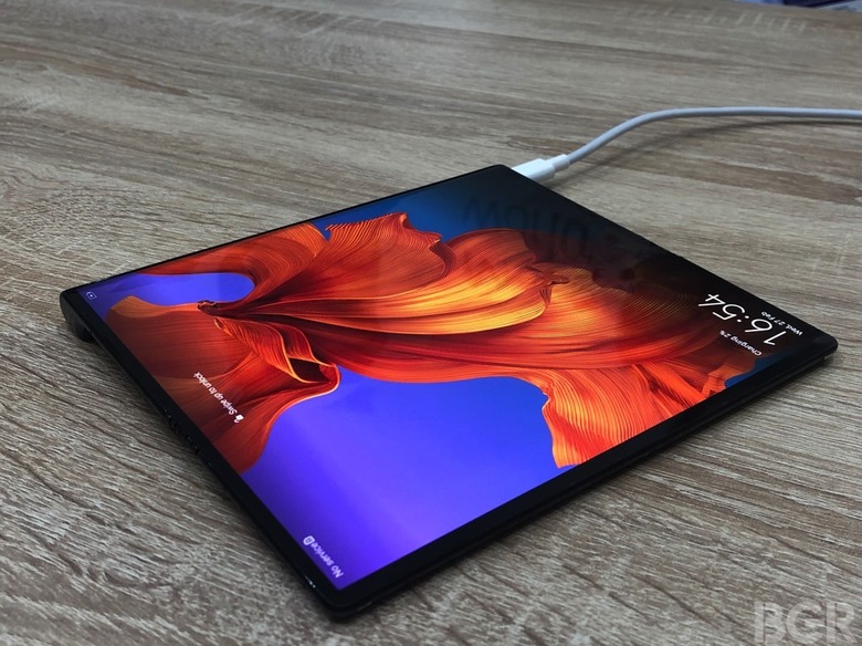 huawei-mate-x-mwc-2019-hands-on-for-real-4
