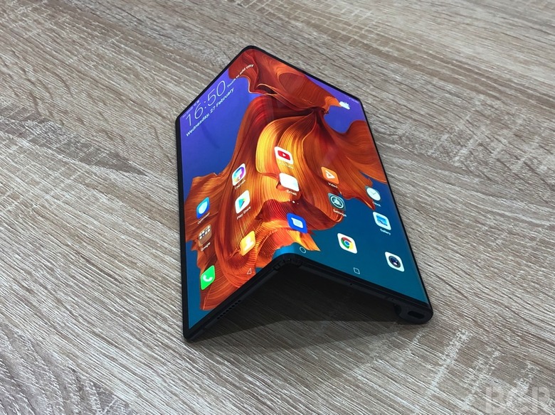 huawei-mate-x-mwc-2019-hands-on-for-real-8