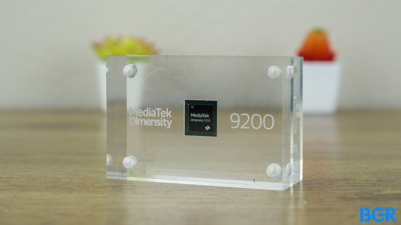 MediaTek Dimensity 9200 Main