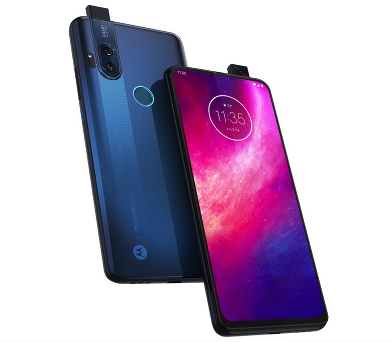 motorola-one-hyper-1
