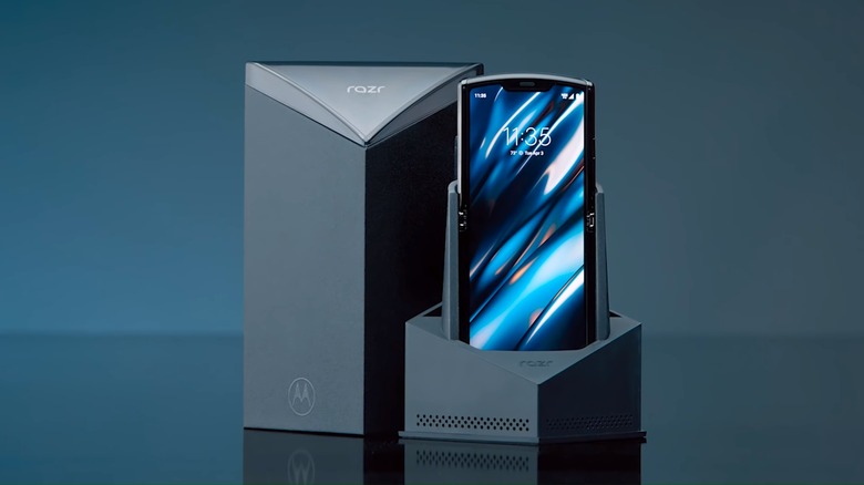 Motorola-Razr-foldable